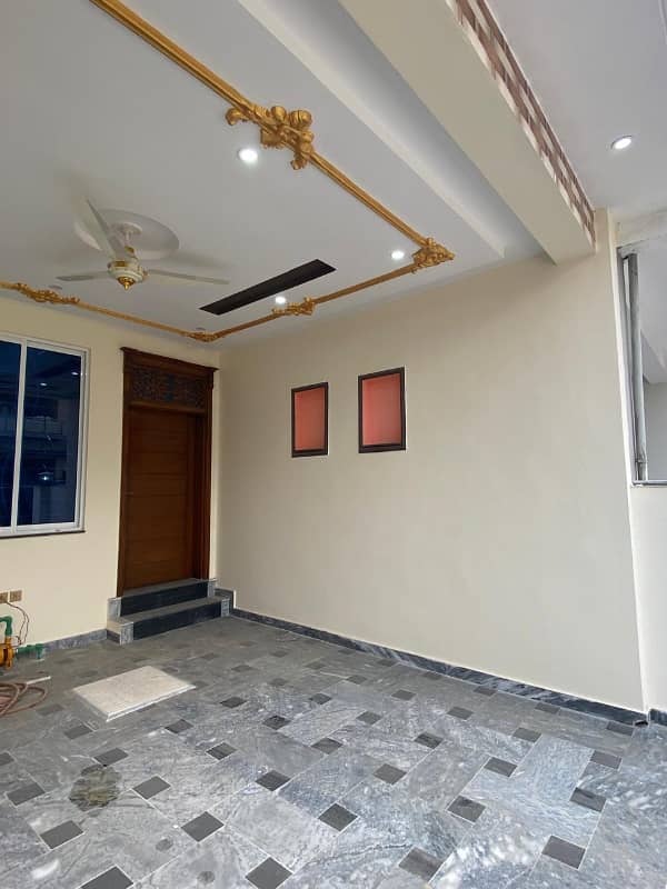 8Marla Corner House for Sale in Block-A 10