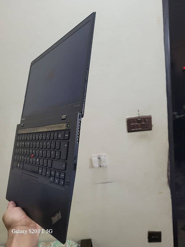 Lenovo X1 carbon, core i5  5th generation 12