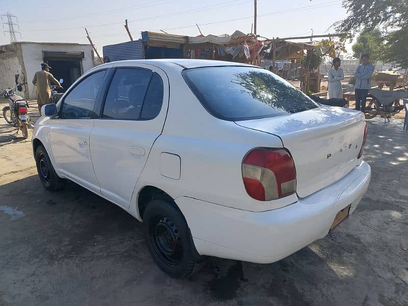 Toyota Platz 2002 2