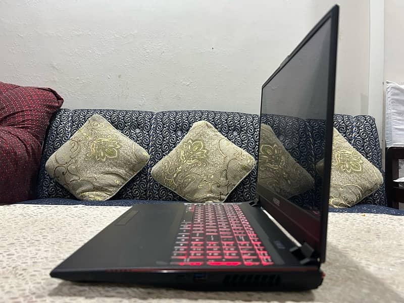 Gaming laptop i7 10th gen nvidia rtx 2070 graphics card 1