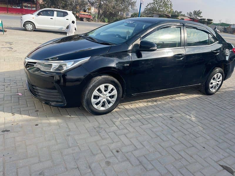 Toyota Corolla XLI 2018 4