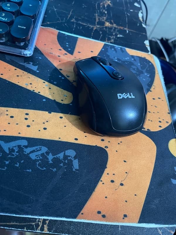 Dell wireless Mouse 1