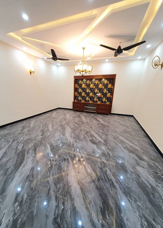 14 Marlas Tile Flooring House With Gas & Boring Available Near Kashmir Highway G-14/4 13