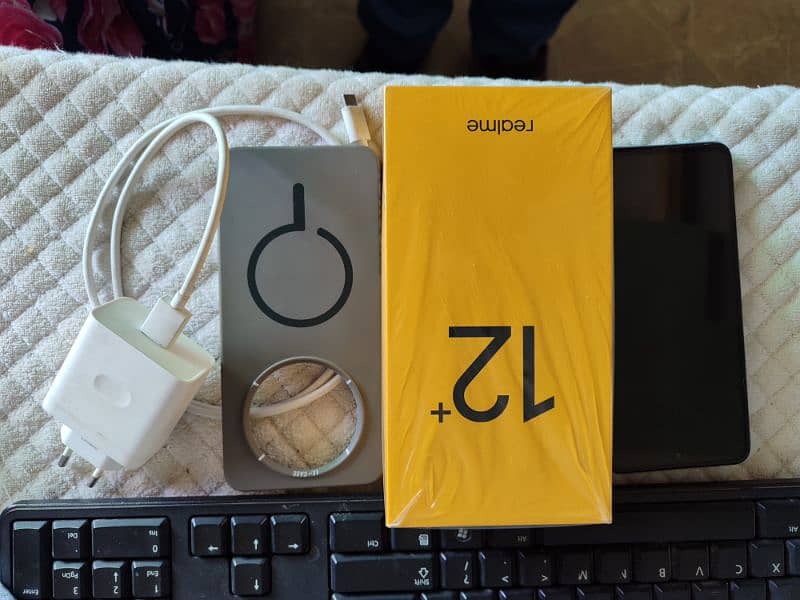 REALME 12 PLUS IN BOX PACK CONDITION URGENT SALE 13