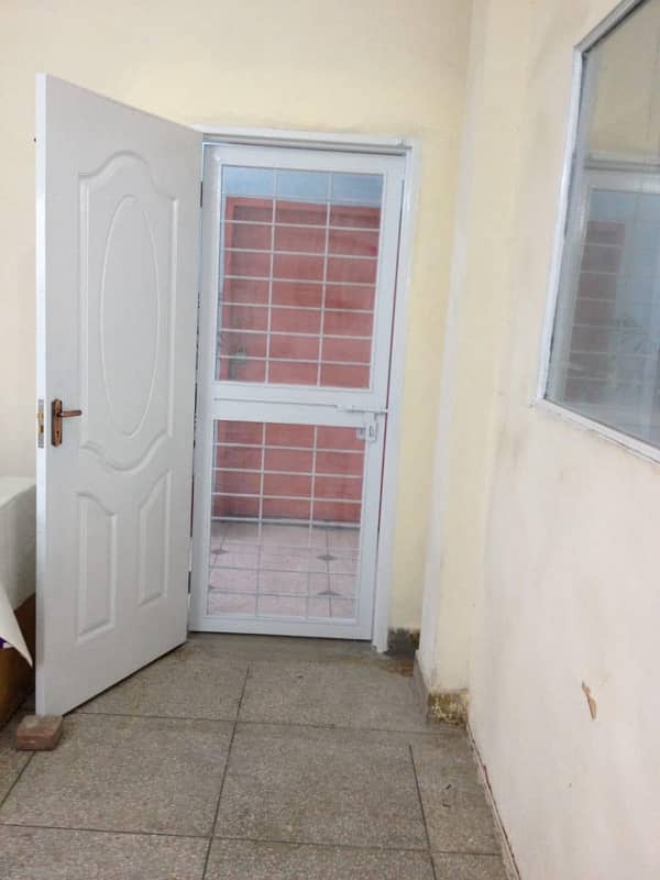 2 Beds Drawing Flat For Rent 5