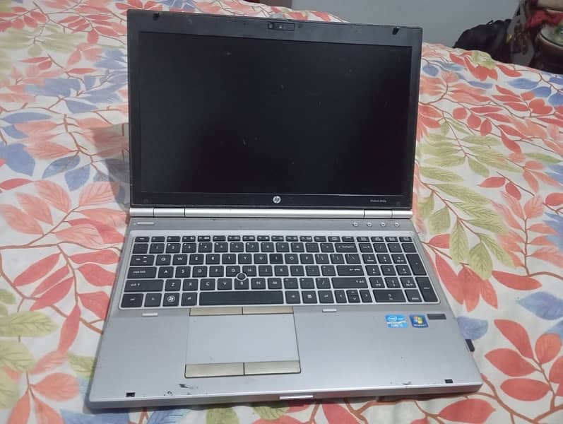 hp laptop elitebook 8560p 1