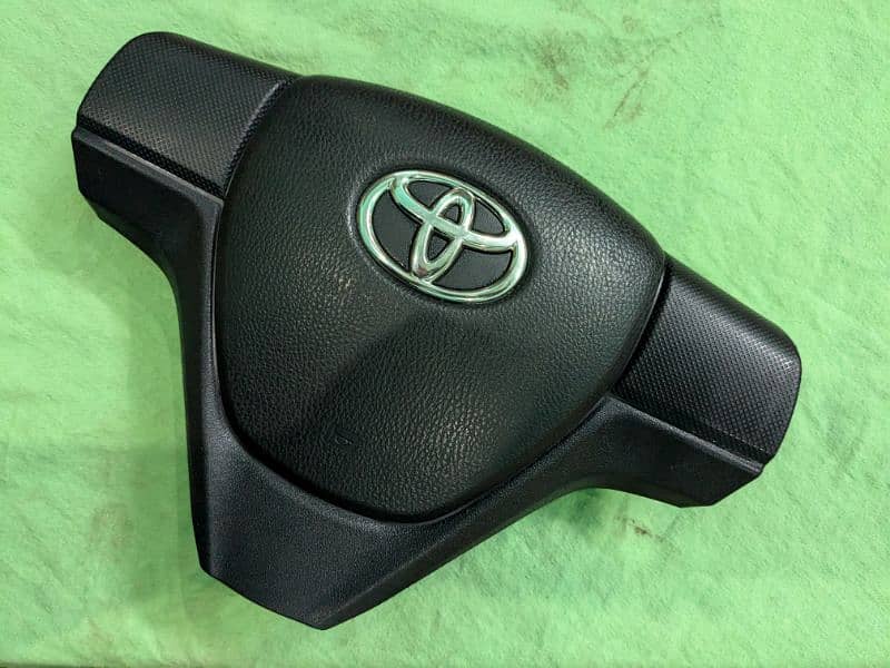 Toyota Corolla 2014-17 Steering Cover+Chakri 0