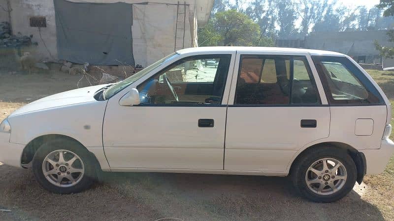 Suzuki Cultus VX 2016 3