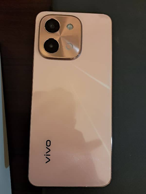 vivo Y 28 mobile phone 6/ 128||Mobile Vivo Model Y 28 in new condition 0