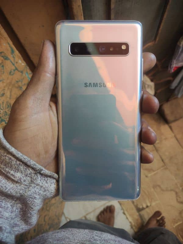 Samsung Galaxy S10 5g 8 256 0