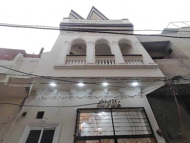 Brand New 3 Marla House Available In Marghzar Officers Colony For Sale 1