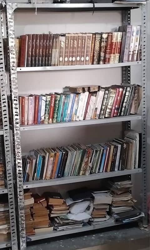 Iron Book Shelves 10