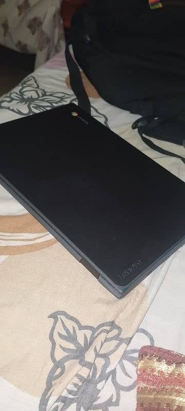 Lenovo chrome book 100e 2