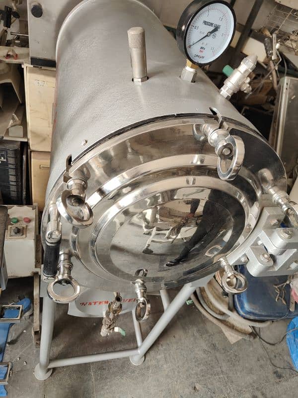 Factory price double chamber autoclave available tested 2