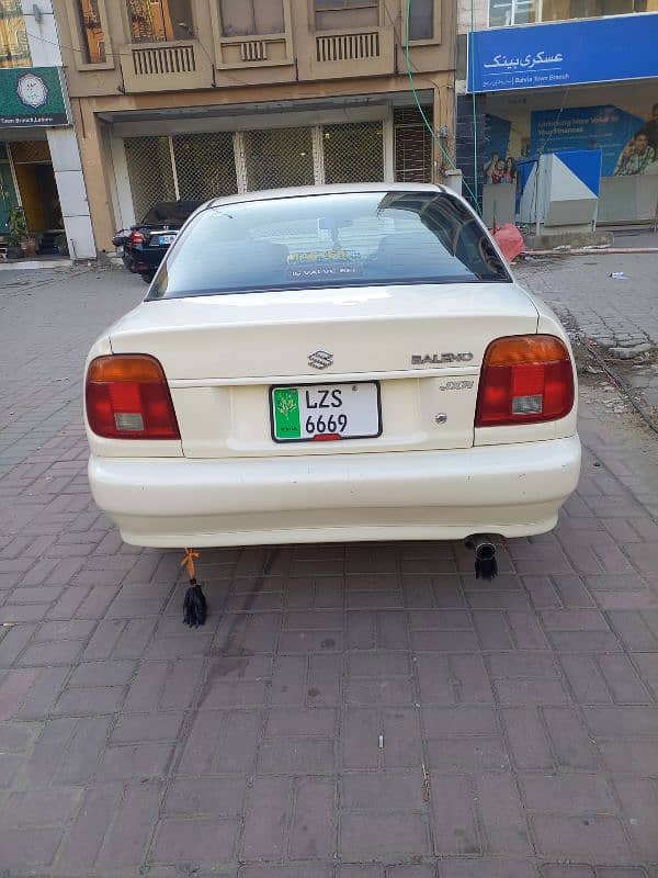 Suzuki Baleno 2005 look like new 10