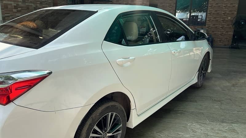 Toyota Corolla Altis 1.6 X 2021 1