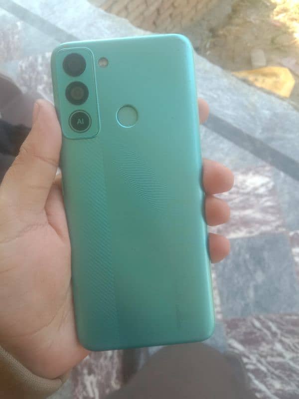 Tecno pop 5 LTE without box and charger bazel thora sa cracked hai 2