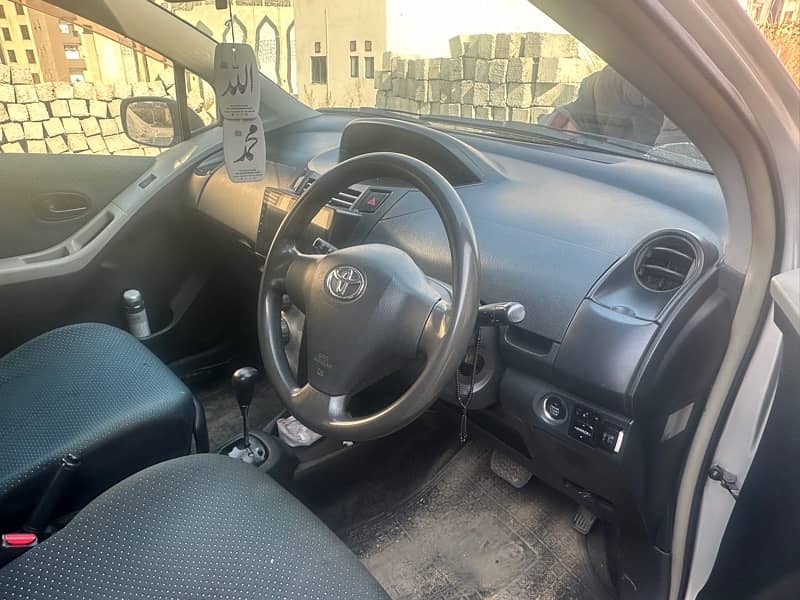 Toyota Vitz 2007 3