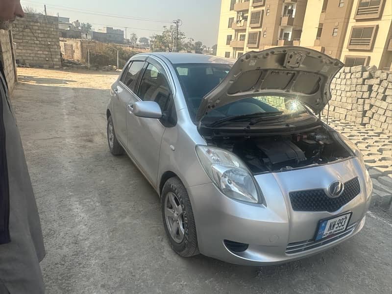 Toyota Vitz 2007 5