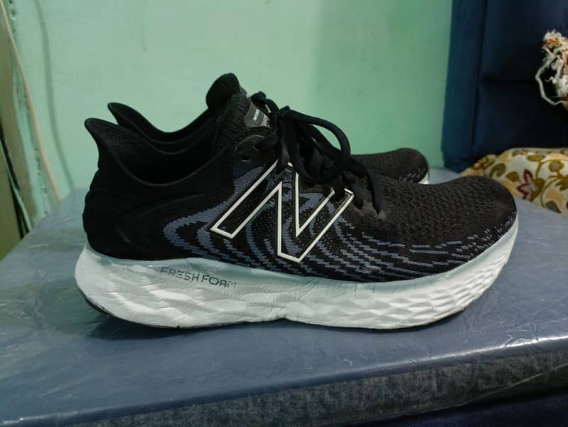 New Balance Fresh Foam 1080v11 Black Thunder. 1