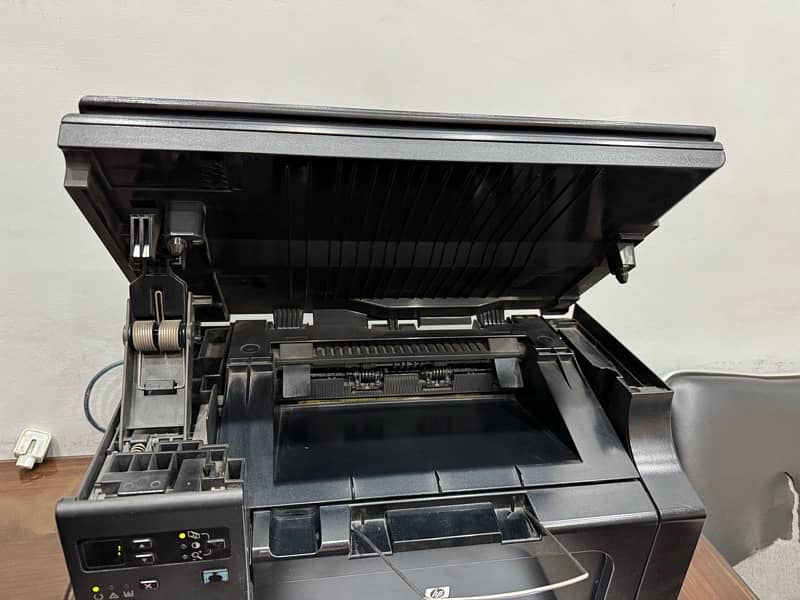 HP Laserjet M1132 MFP printer 3