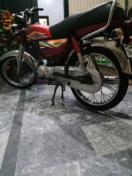 Honda CD 70 in best and original condition home used first owner 1