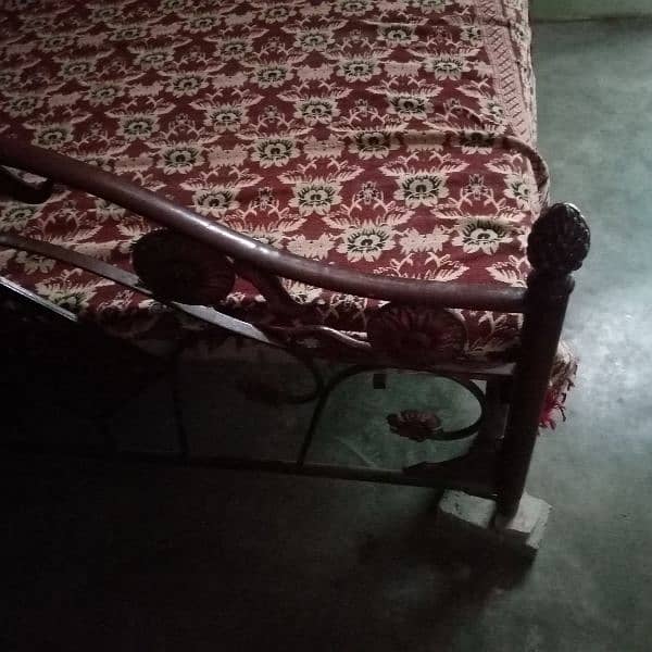 iron bed with mattress 4