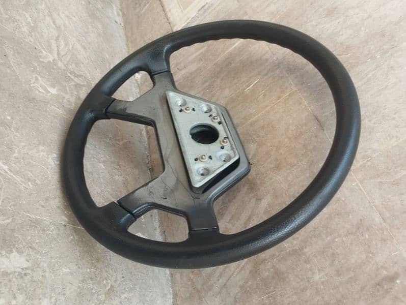 Daihatsu Charade Steering wheel 2