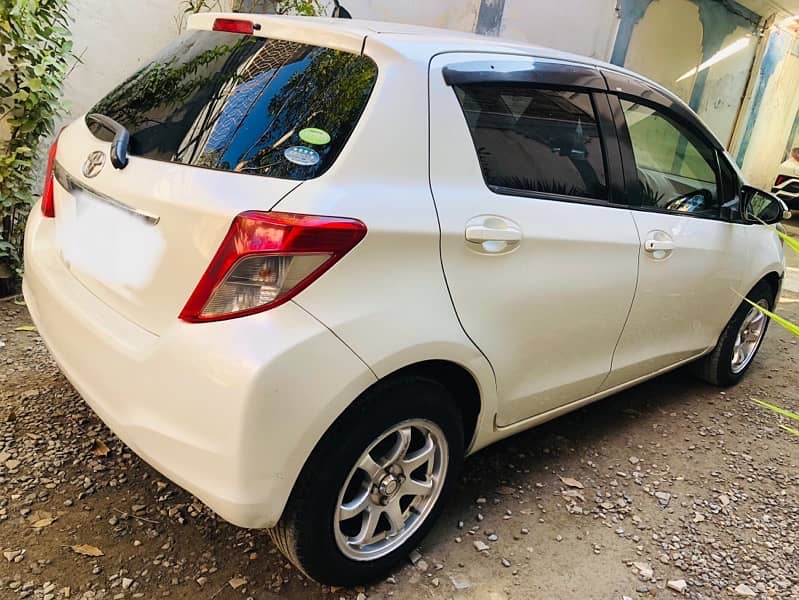 Toyota Vitz 2012 2