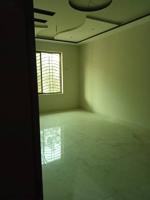 Get A 10 Marla House For Sale In Zakariya Town 5