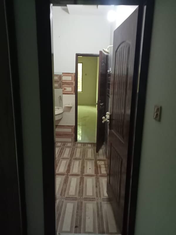 Get A 10 Marla House For Sale In Zakariya Town 19