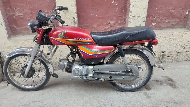 Honda 11 model bike for sale 1