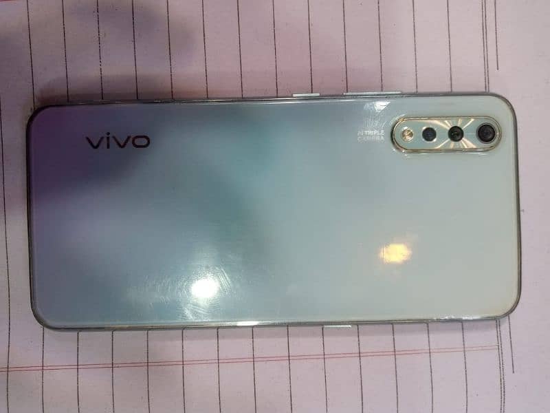 vivo s1 4/128 3