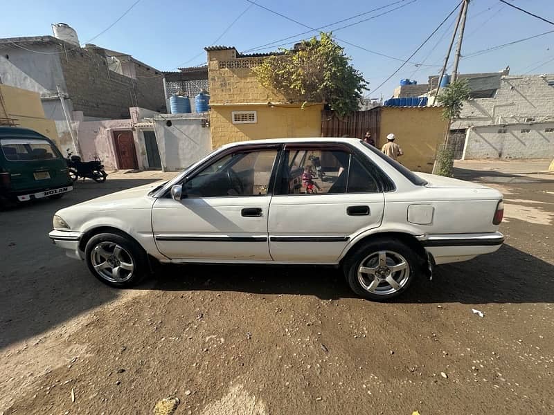 Toyota Corolla XE 1988 16