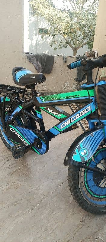 Small bicycle for sale 10/9 condition 2