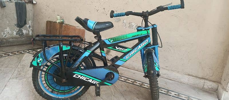 Small bicycle for sale 10/9 condition 4