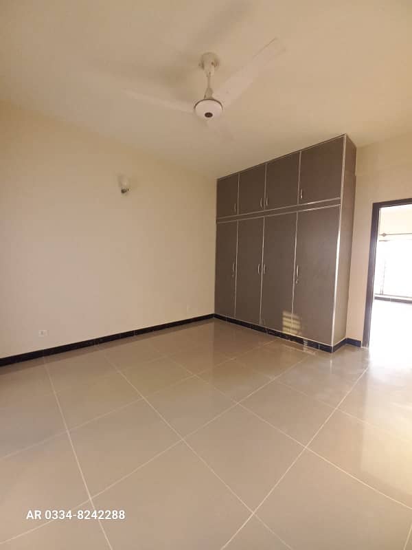 03 Bed DD Apartment For Rent In Askari 5 Sector E 4