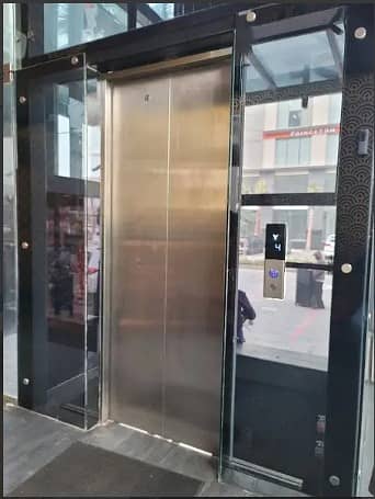 Commercial Building Lifts / public plaza Lifts / Elevator for Flats 3