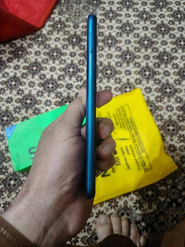 Infinix Smart 6 good condition pta approve 3gh ram 64 room 6