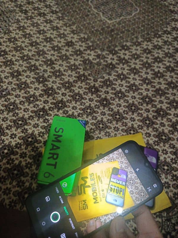 Infinix Smart 6 good condition pta approve 3gh ram 64 room 9