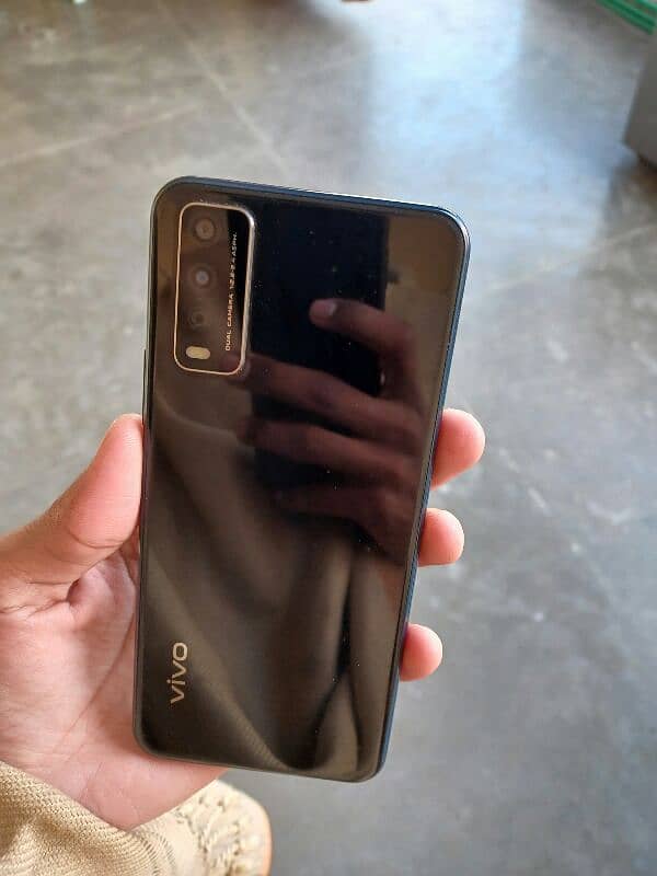 Vivo V2026 (Y12s) 0