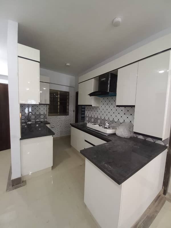 04 Bed DD Flat For Rent in Cantt View Lodges 18