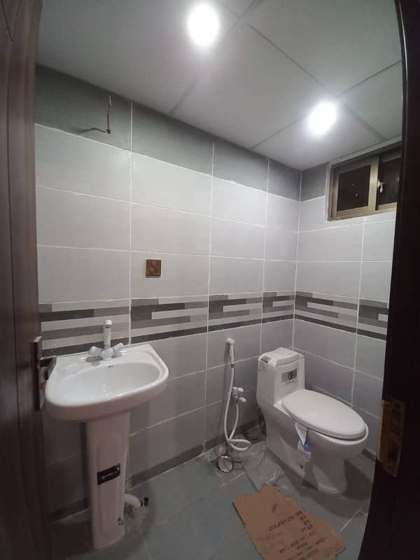 04 Bed DD Flat For Rent in Cantt View Lodges 21