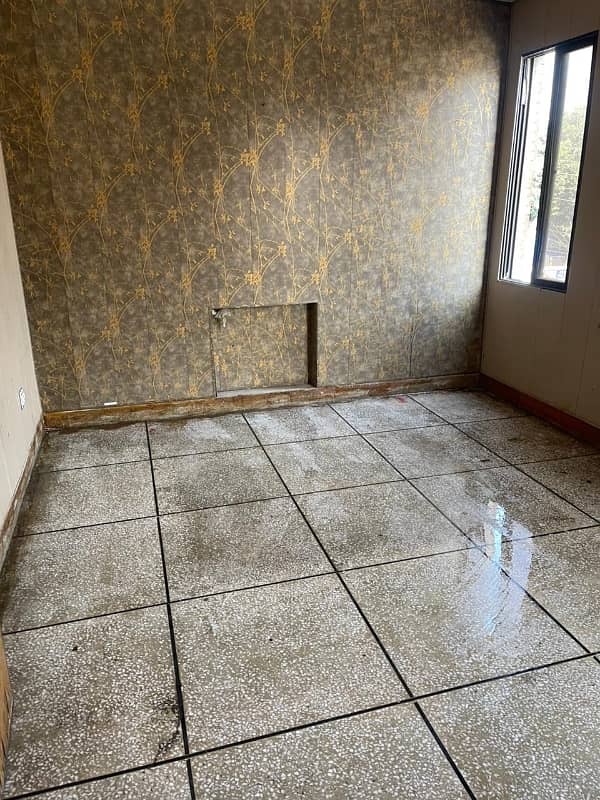 8 Marla Flat First And Second Floor For Rent In Canal View Lahore 1