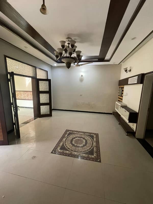 5 Marla Lower Portion For Rent In Canal Burg Lahore 0