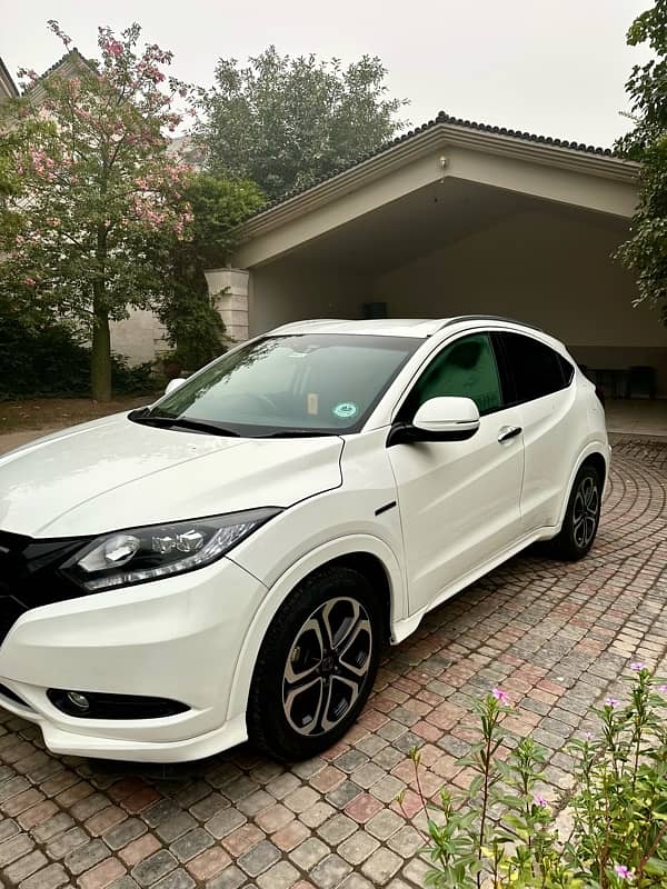 Honda Vezel 2015 3