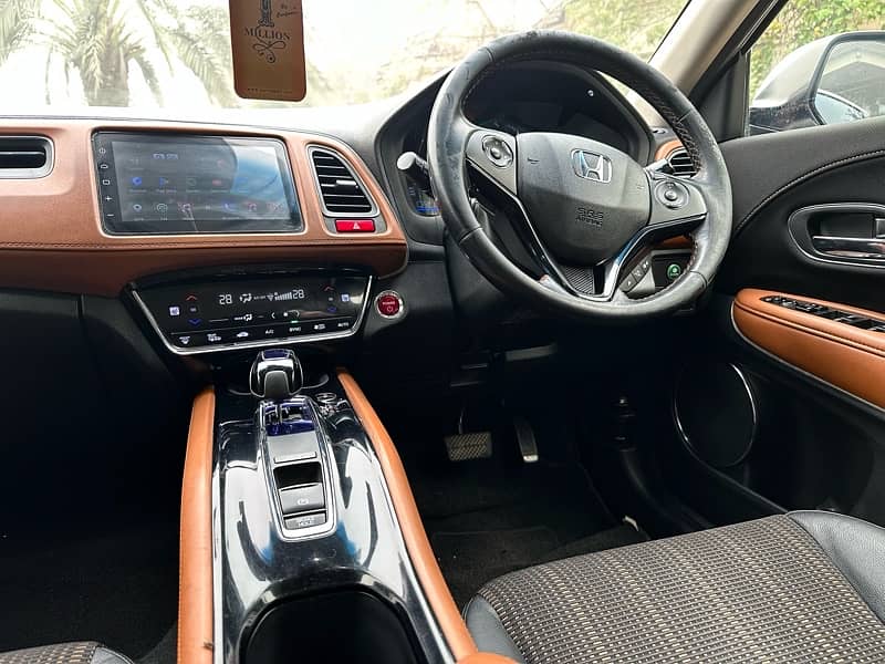 Honda Vezel 2015 8