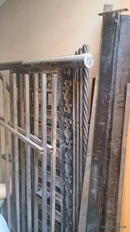 Iron Bed for sale 0