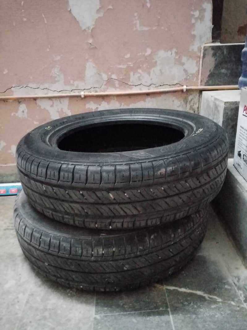 Dunlop Tyre 3