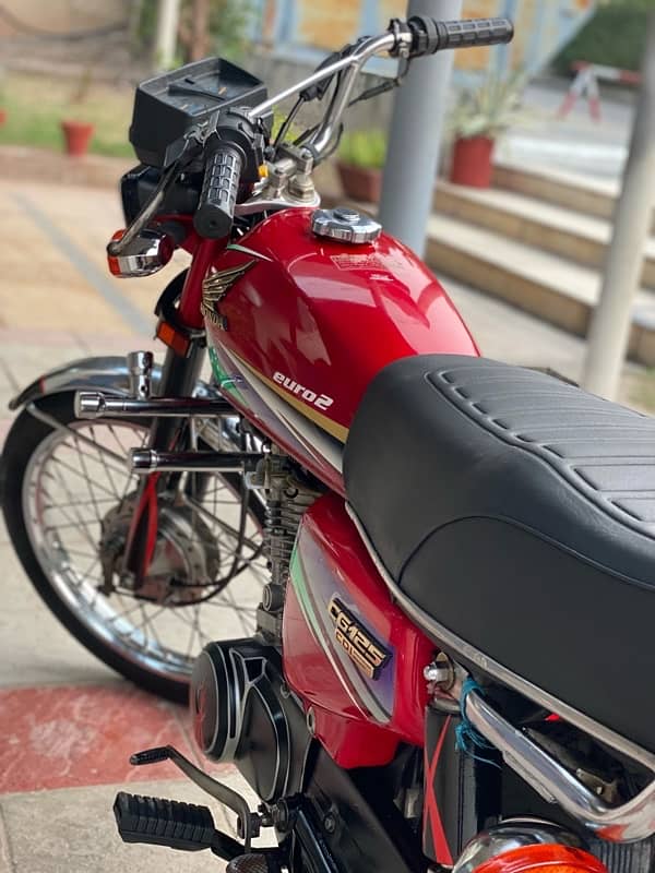 Honda CG 125 Model 2013 2